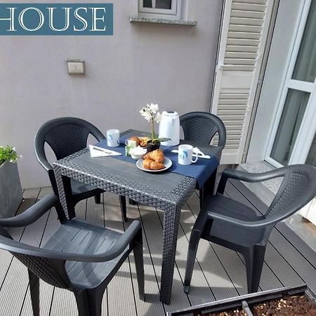 Palm House Apartamento Brusimpiano Exterior foto